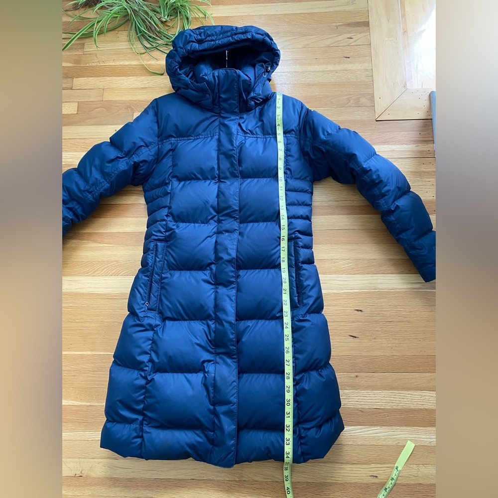 Patagonia Down Parka- Small, Navy